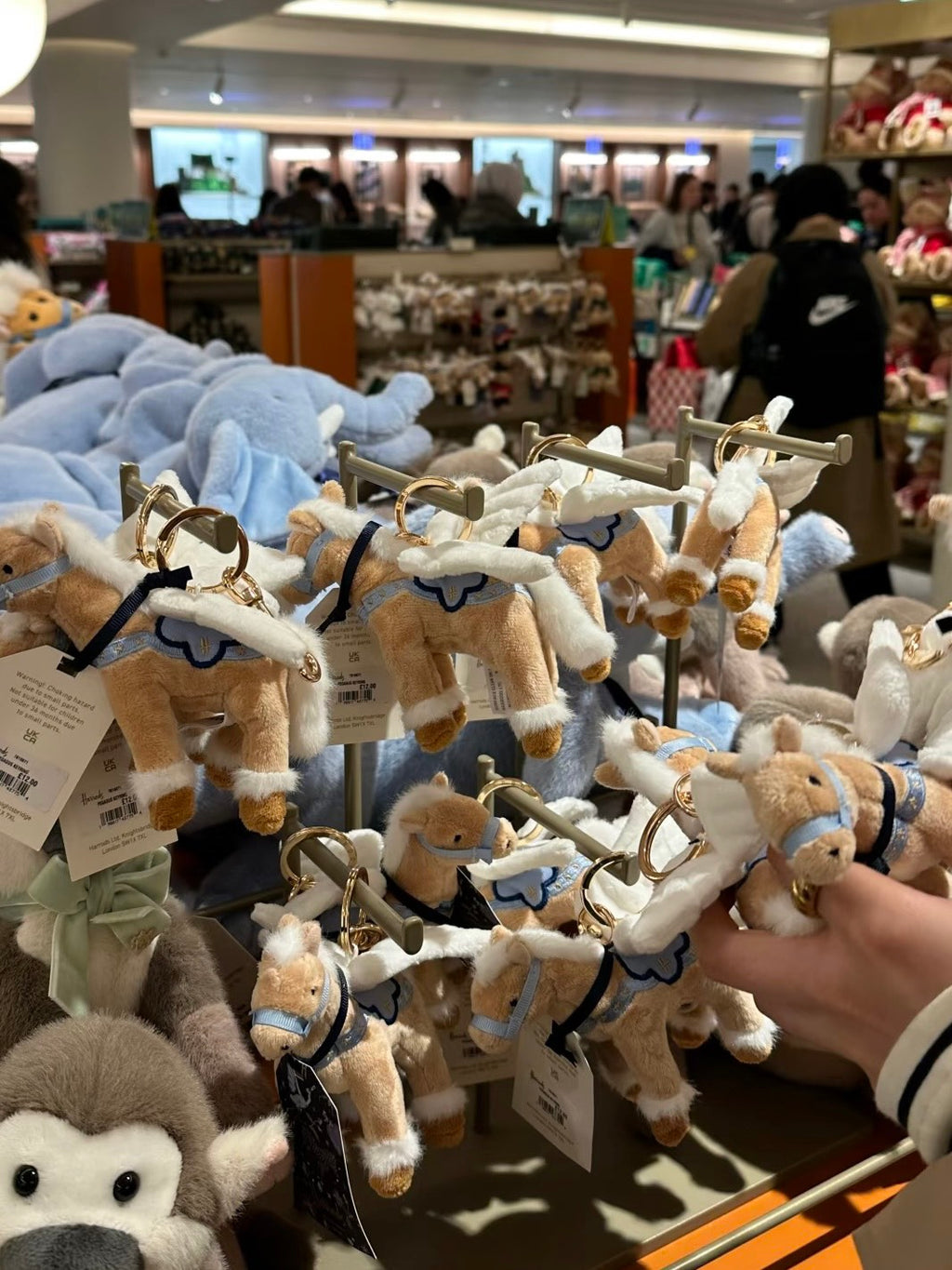 Harrods｜飛天小馬🐎🪽